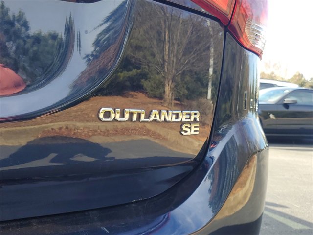 Used 2019 Mitsubishi Outlander SE image 8