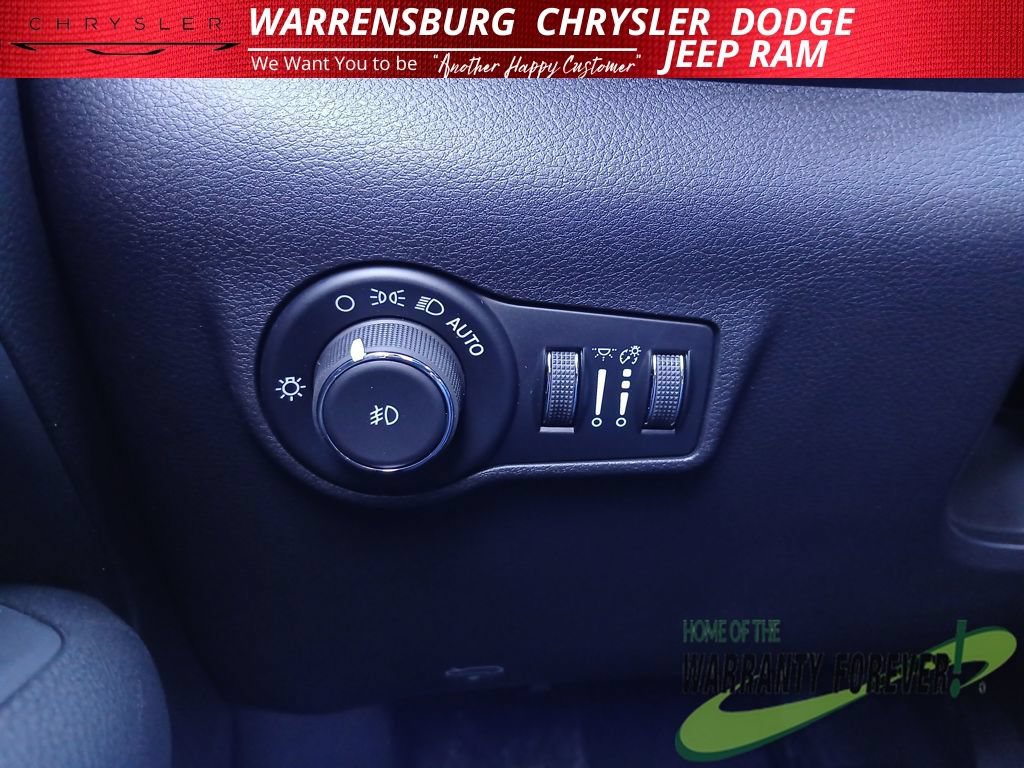 New 2026 Jeep Compass Latitude AWD/4WD image 31
