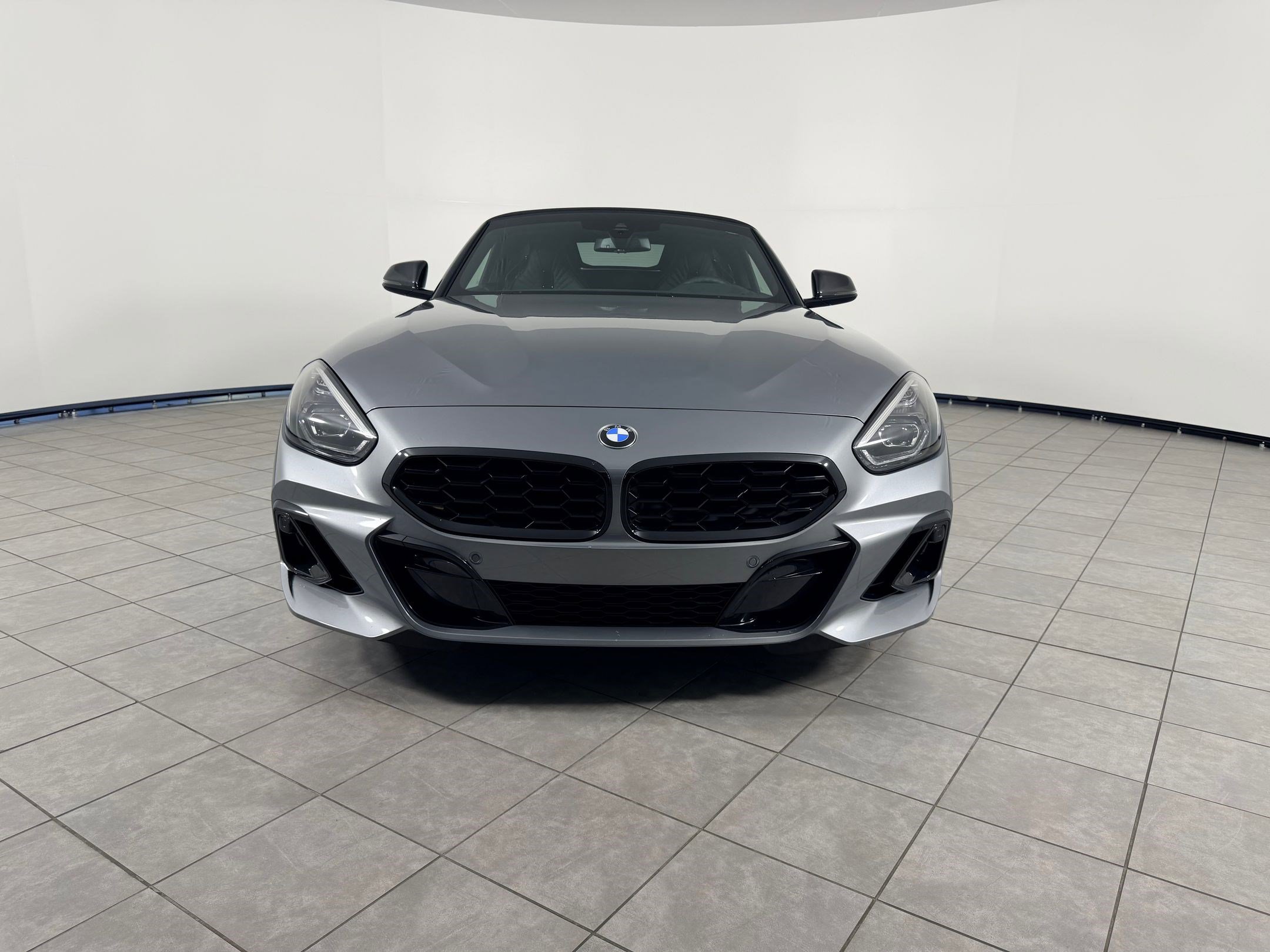 Used 2025 BMW Z4 M40i w/ Edition image 29