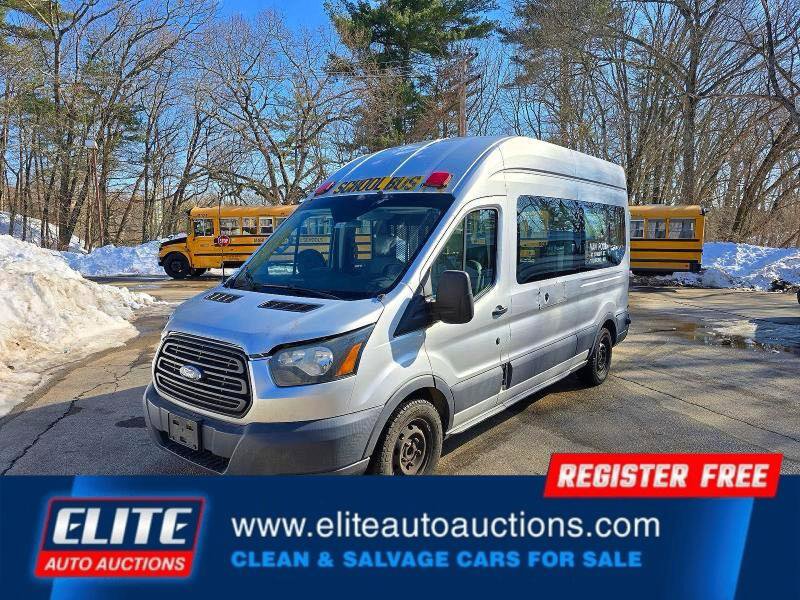 Used 2016 Ford Transit 150 XLT RWD image 3