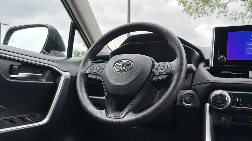 Certified 2025 Toyota RAV4 XLE image 36