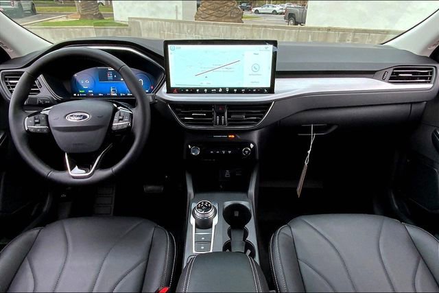 New 2025 Ford Escape SE w/ PHEV Premium Package image 5