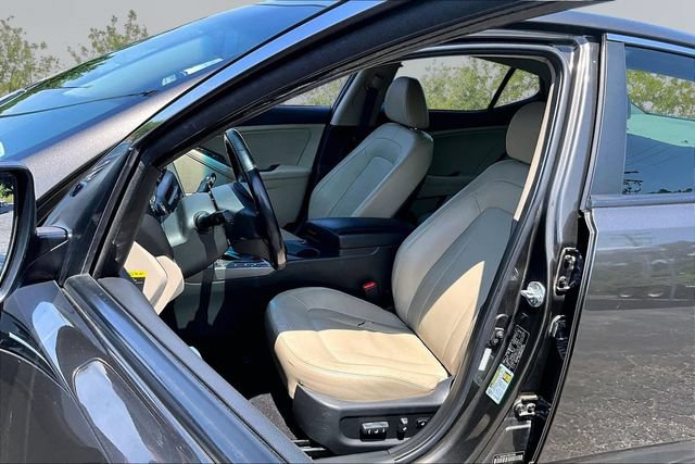 Used 2011 Kia Optima EX FWD image 22