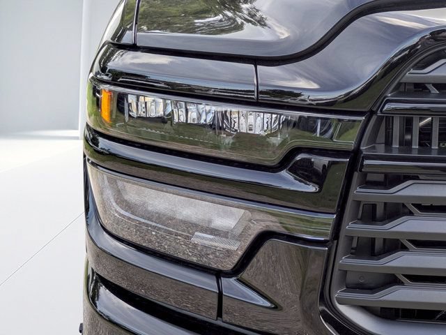 New 2026 RAM 3500 Big Horn AWD/4WD image 9