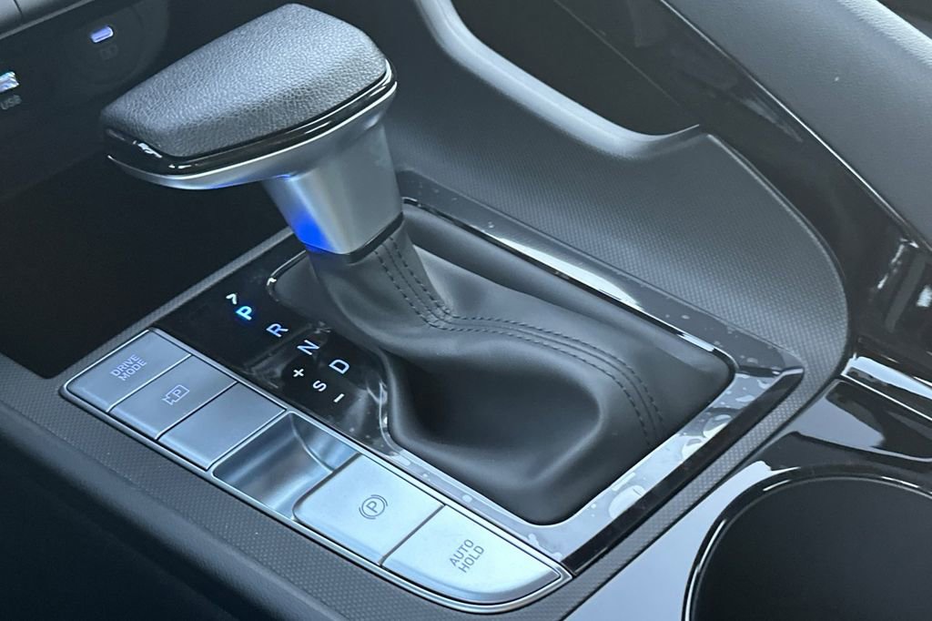 New 2026 Hyundai Elantra Blue image 17
