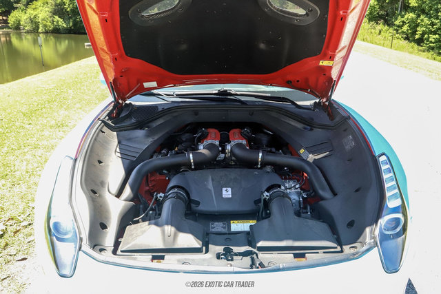 Used 2015 Ferrari California T RWD image 23