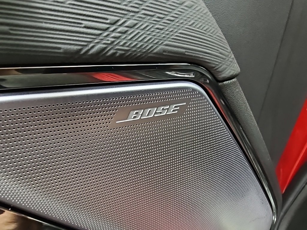 Used 2024 GMC Sierra 1500 AT4X image 32