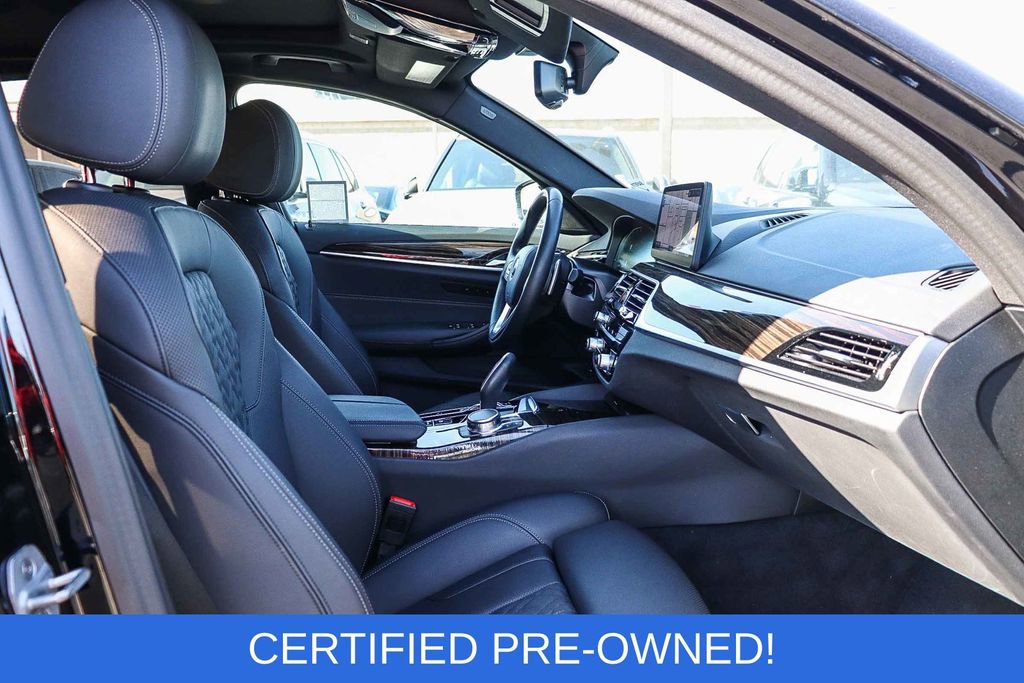 Certified 2023 BMW 530i w/ Convenience Package image 17