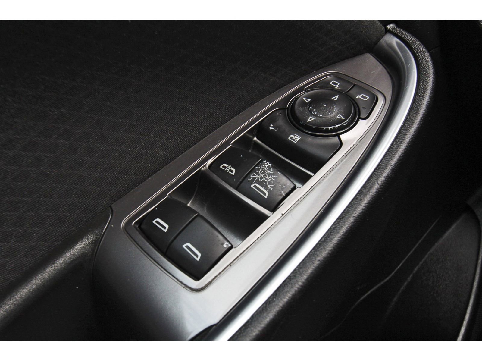 Used 2021 Chevrolet Malibu LT image 23