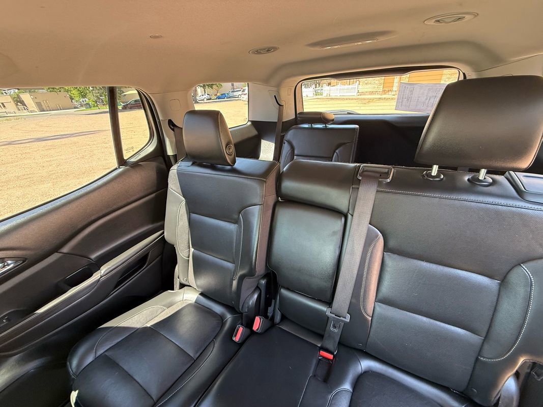 Used 2017 GMC Acadia SLT image 18