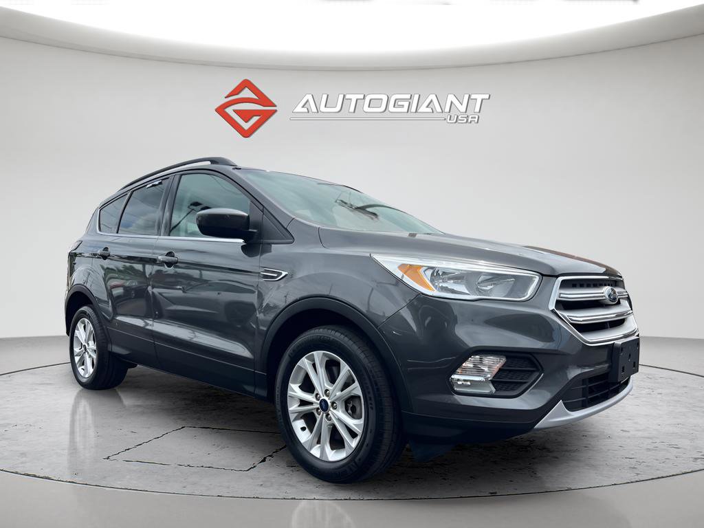Used 2018 Ford Escape SE image 10