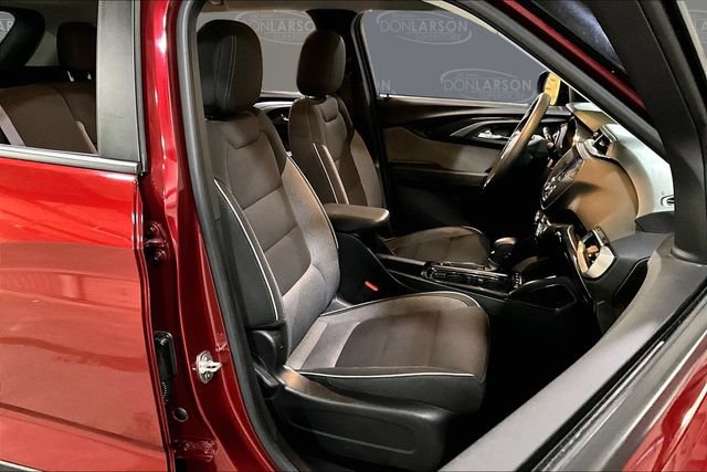 Certified 2022 Chevrolet TrailBlazer LT w/ Confidence II Package FWD image 15