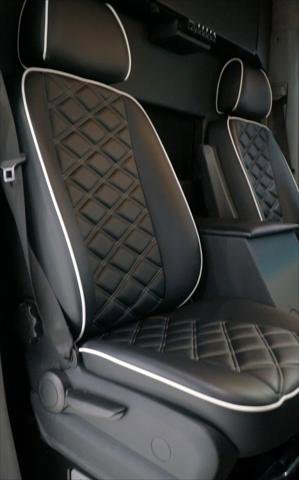 Used 2015 Mercedes-Benz Sprinter 2500 image 24