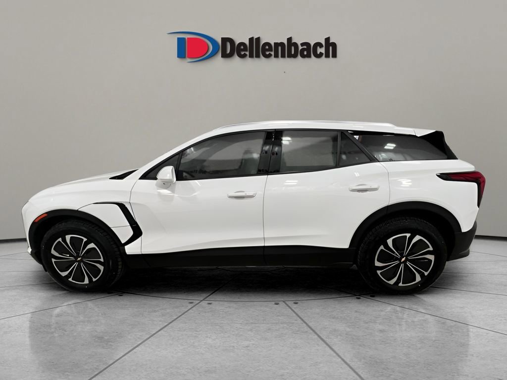 Used 2024 Chevrolet Blazer EV LT AWD/4WD image 2