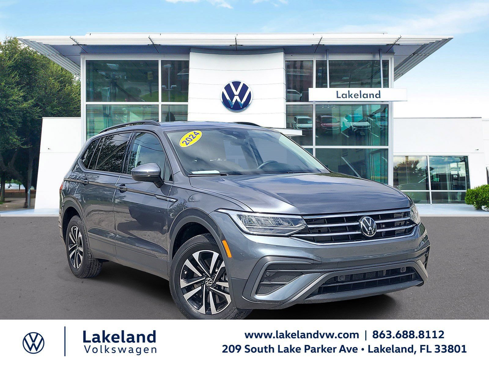 Used 2024 Volkswagen Tiguan S FWD image 1