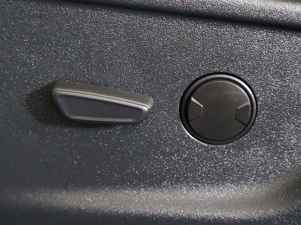 Used 2023 Ford F150 XLT w/ Equipment Group 301A Mid image 33