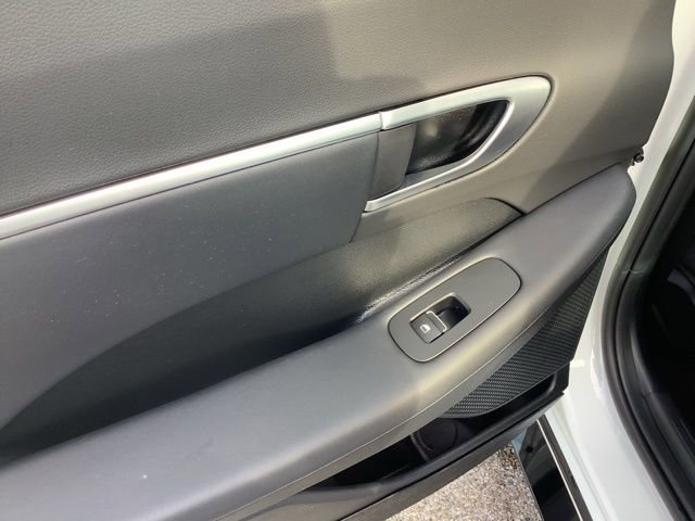 Used 2025 Hyundai Sonata SEL FWD image 21