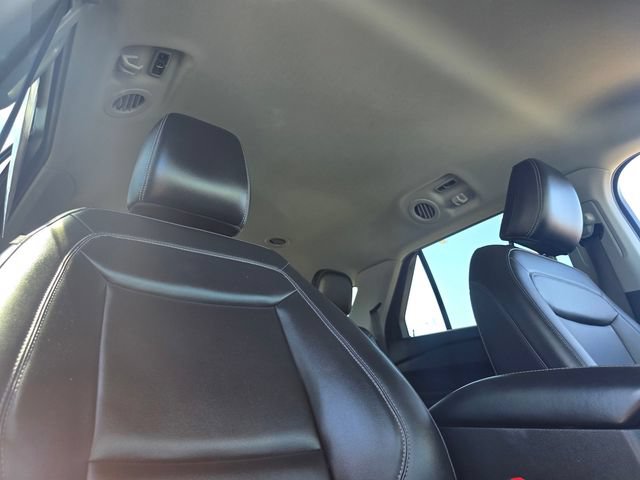 Used 2023 Ford Explorer XLT w/ Equipment Group 202A RWD image 17