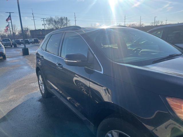 Used 2020 Ford Edge SEL video 4