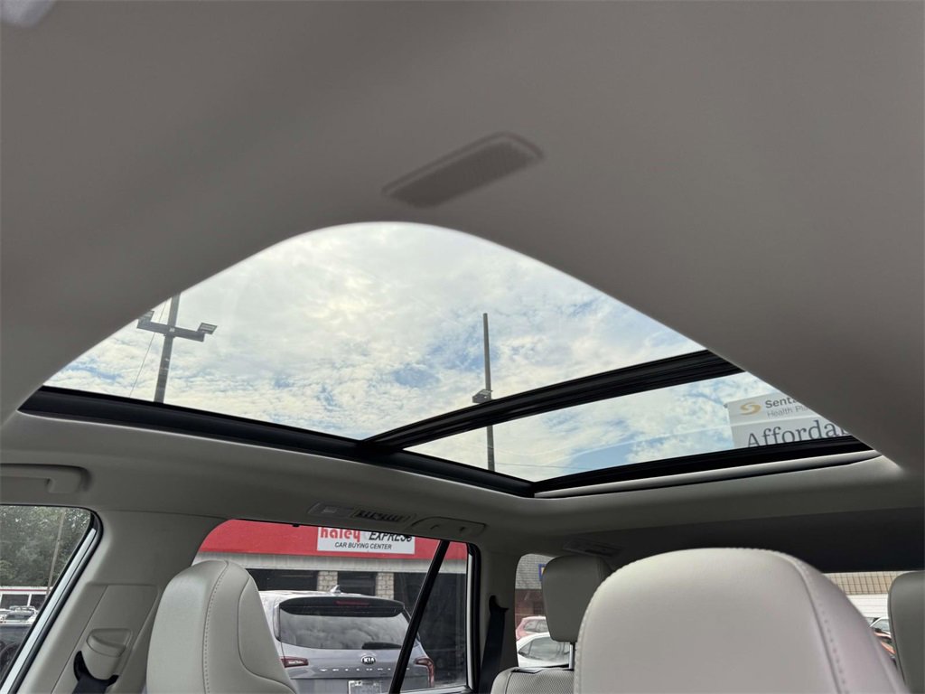 Used 2025 Toyota Grand Highlander AWD Hybrid image 21