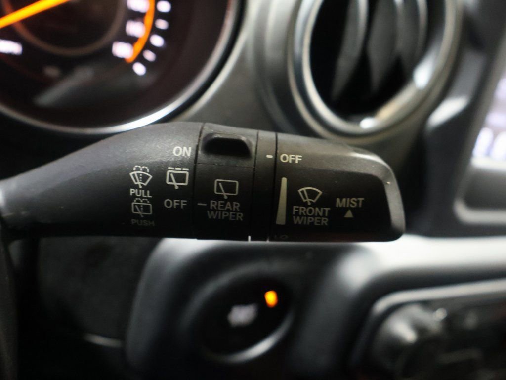 Used 2021 Jeep Wrangler Unlimited Sahara image 42