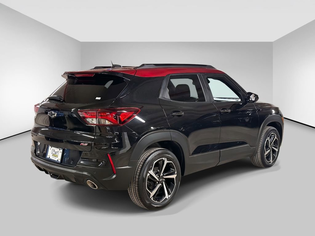 Used 2021 Chevrolet TrailBlazer RS w/ Technology Package image 5