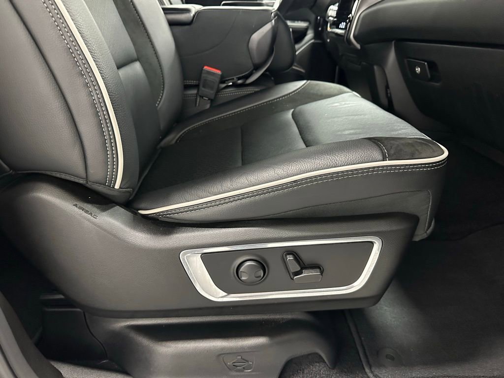 Used 2025 RAM 1500 Laramie image 55