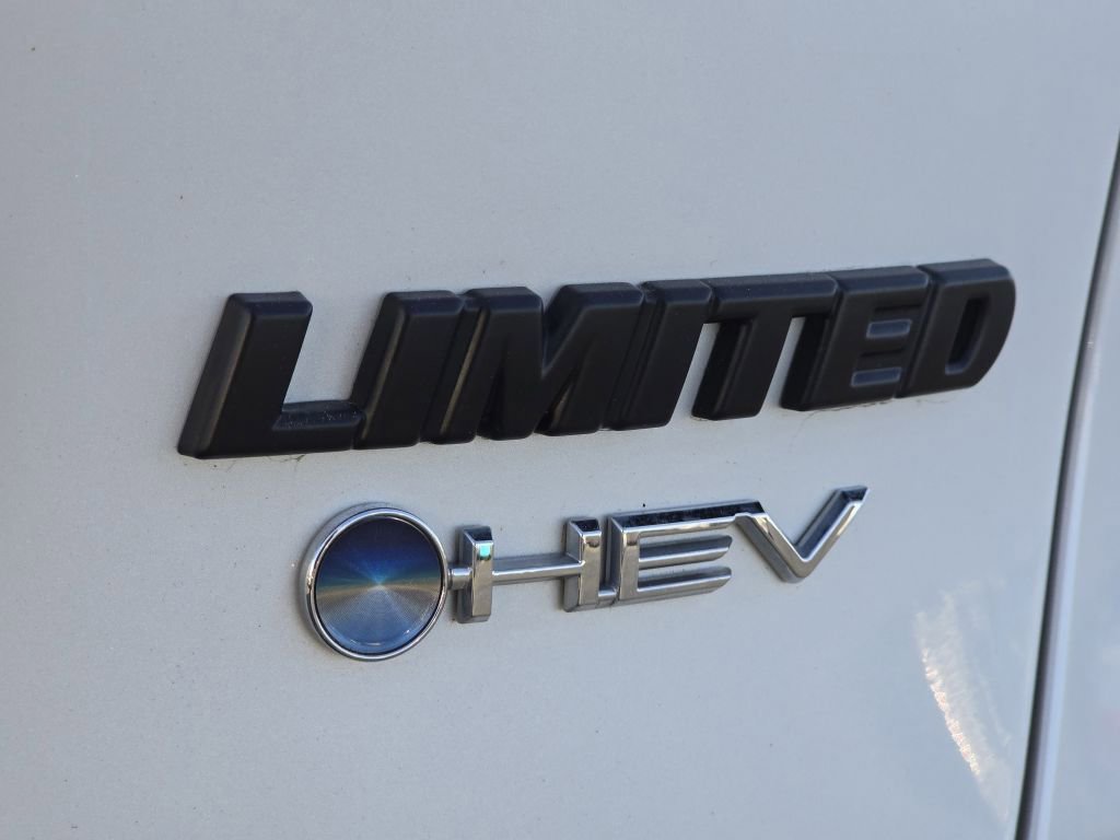 Used 2025 Toyota RAV4 Limited w/ Advanced Technology Package image 25
