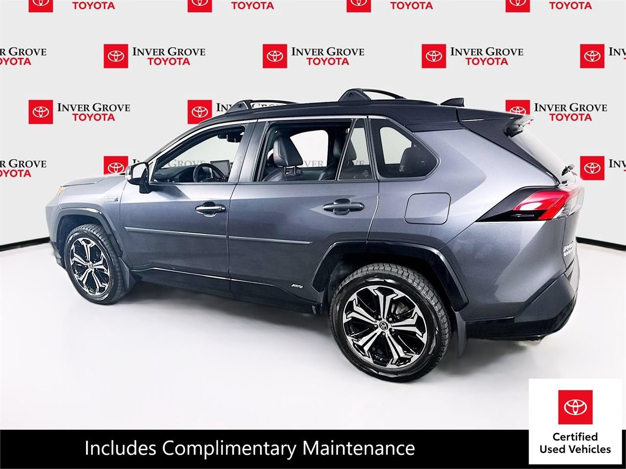 Certified 2022 Toyota RAV4 XSE w/ Premium Package AWD/4WD image 7