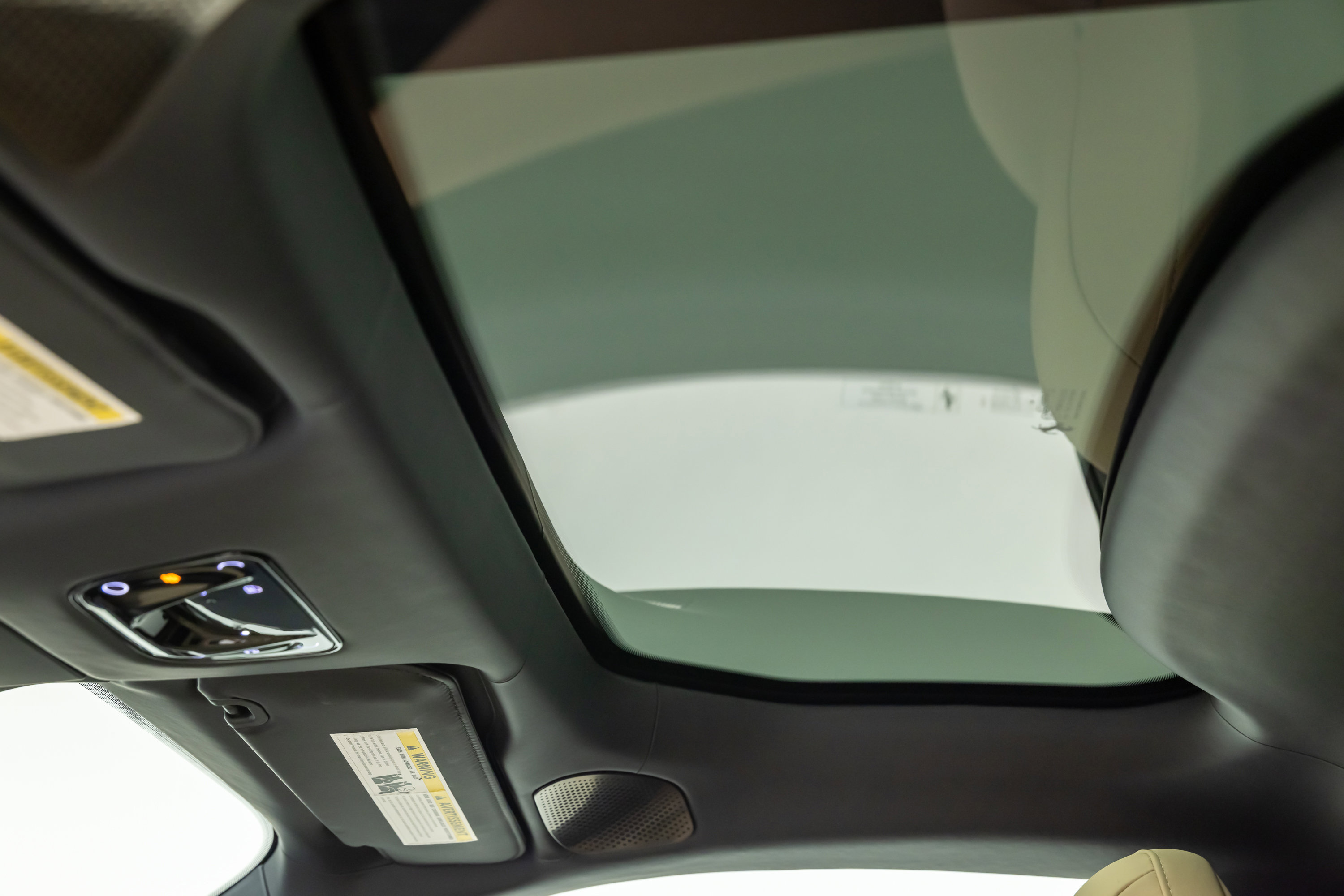 Certified 2025 Ferrari 12Cilindri image 32