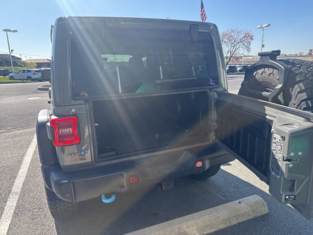 Used 2021 Jeep Wrangler Unlimited Rubicon 4xe w/ Steel Bumper Group image 11