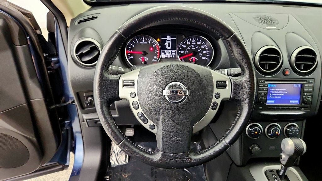 Used 2013 Nissan Rogue SL AWD/4WD image 14