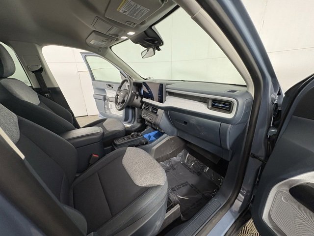 Used 2025 Ford Maverick XLT image 19