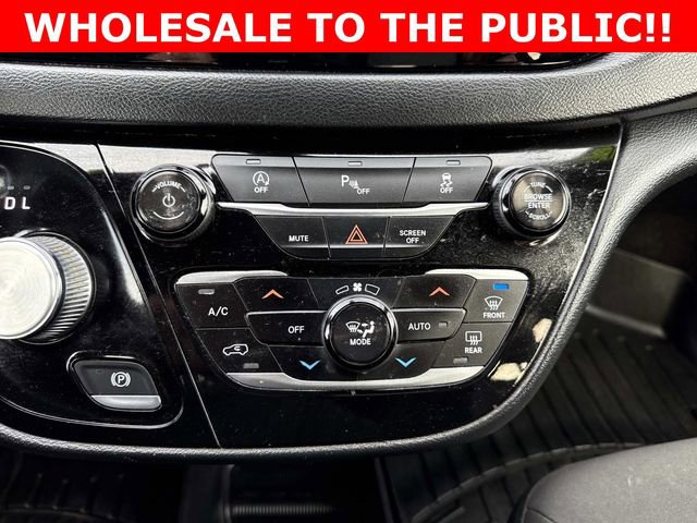 Used 2018 Chrysler Pacifica Touring Plus w/ S Appearance Package image 26