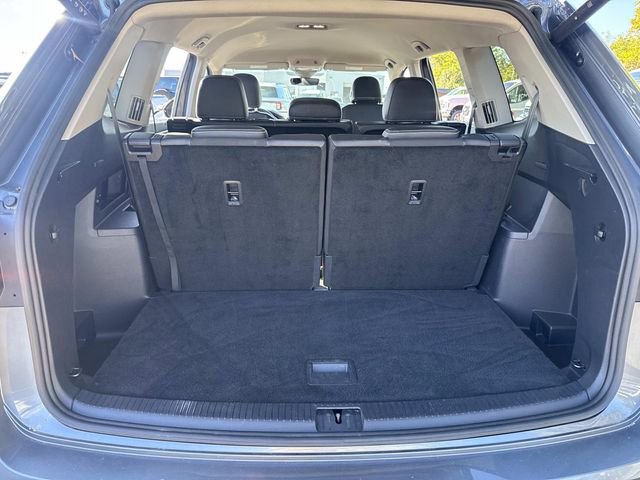 Used 2025 Volkswagen Atlas SE image 8