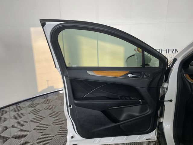 Used 2017 Lincoln MKC Select w/ Select Plus Package image 34