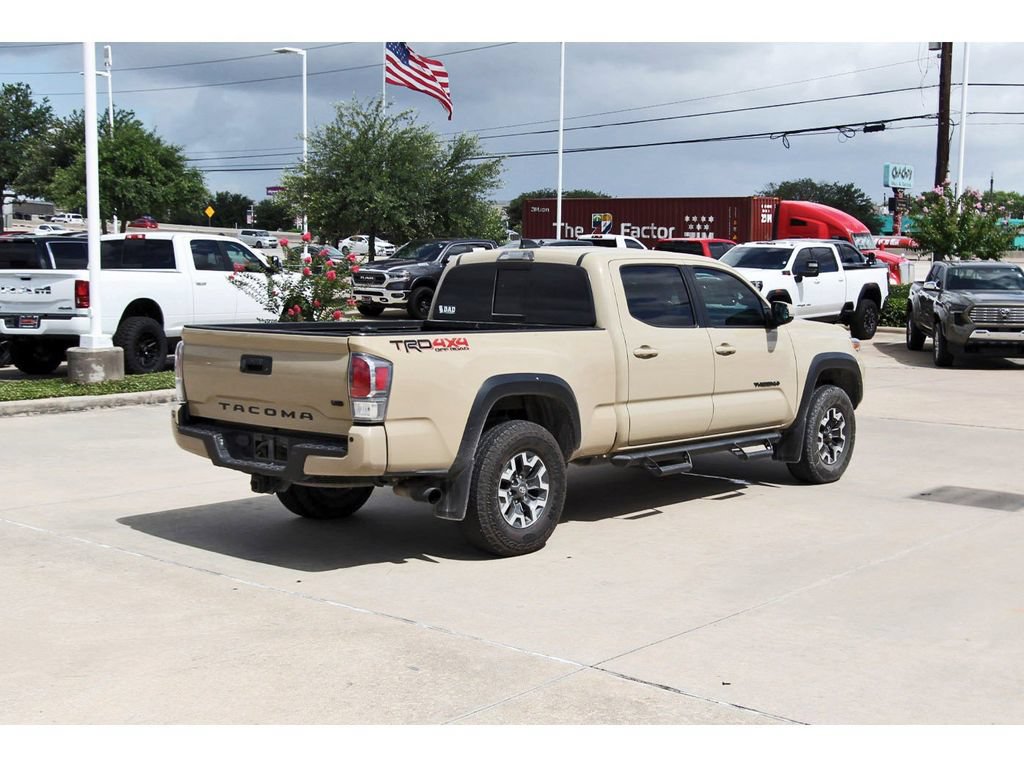 Used 2020 Toyota Tacoma TRD Off-Road w/ Technology Package AWD/4WD image 6