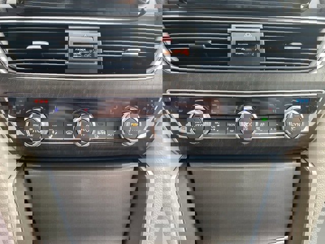 Used 2018 Honda Accord Touring image 38