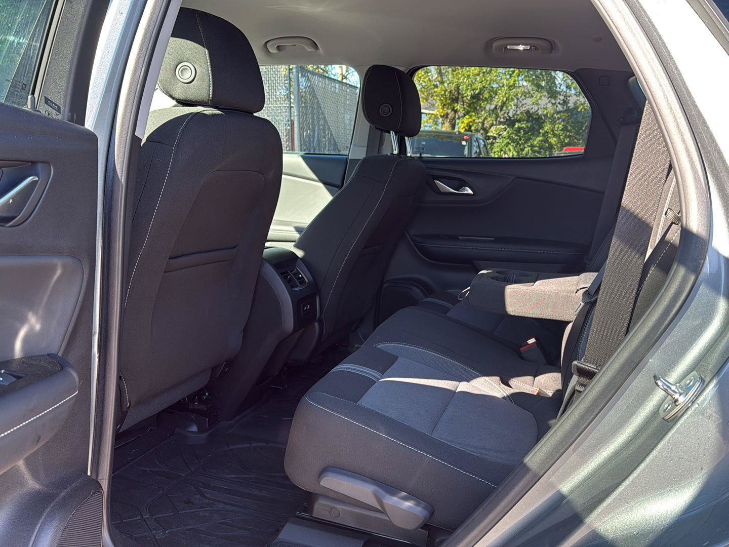 Used 2024 Chevrolet Blazer LT w/ Convenience Package FWD image 10