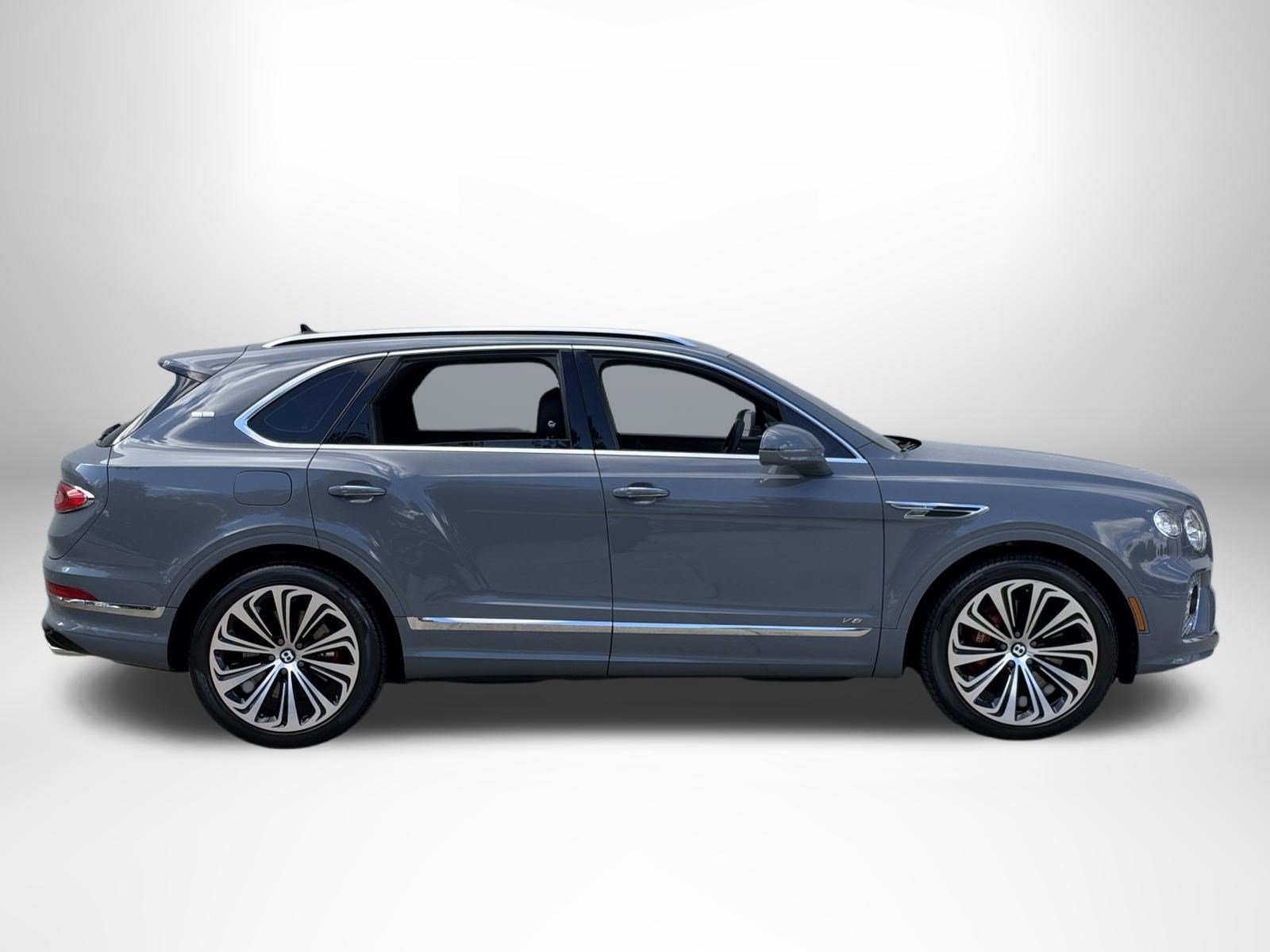 Certified 2021 Bentley Bentayga AWD/4WD image 5