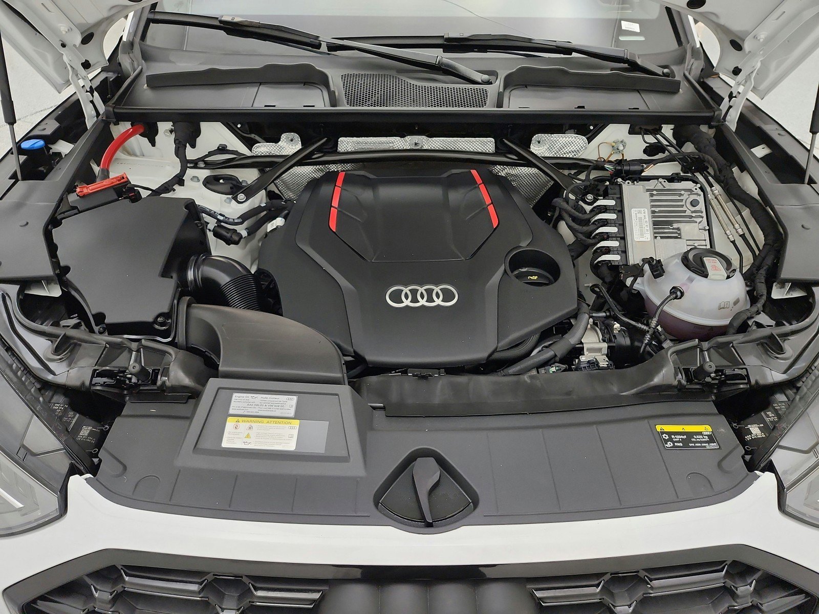 Used 2024 Audi SQ5 Premium Plus image 16