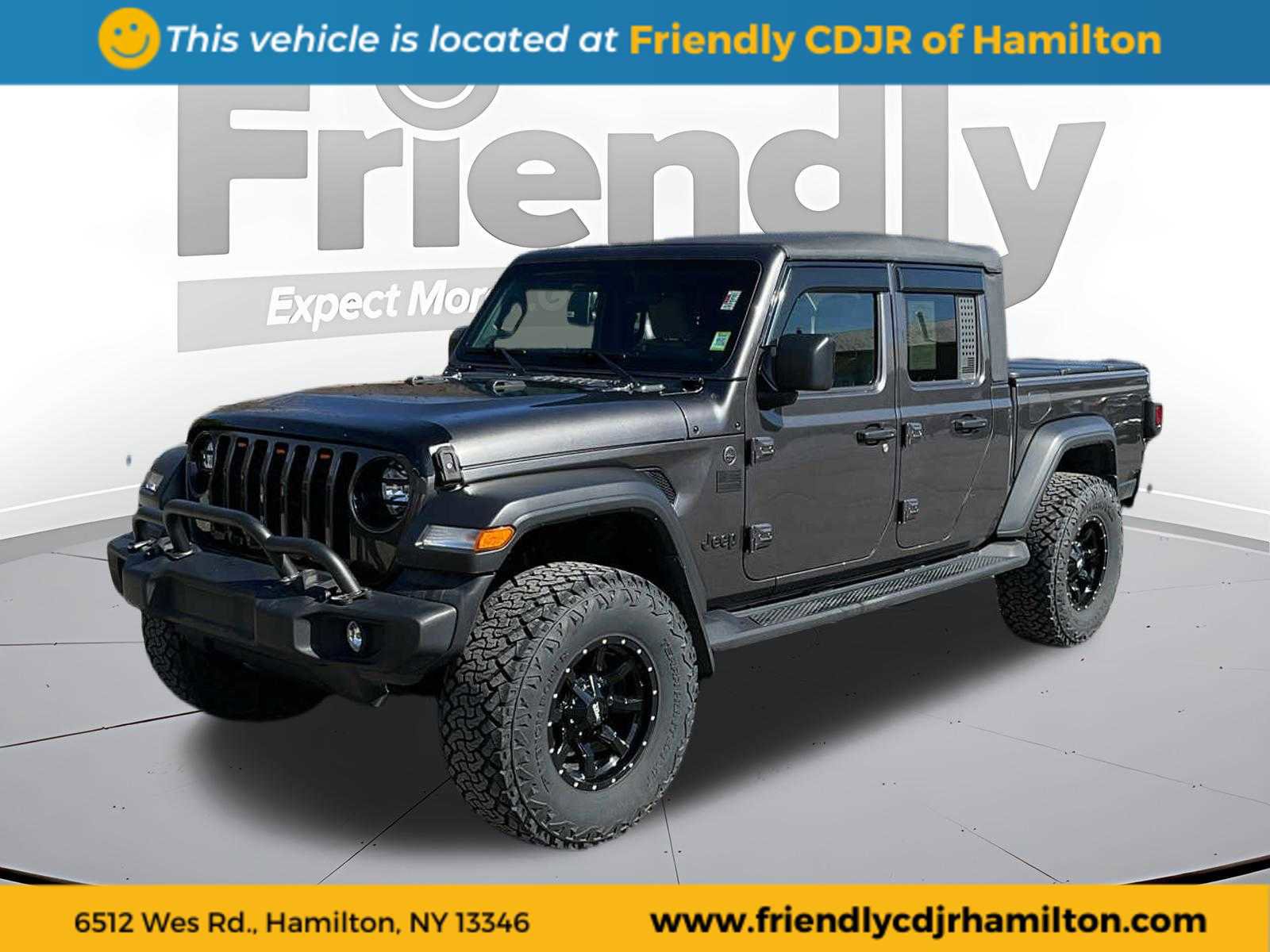 Used 2022 Jeep Gladiator Sport image 3