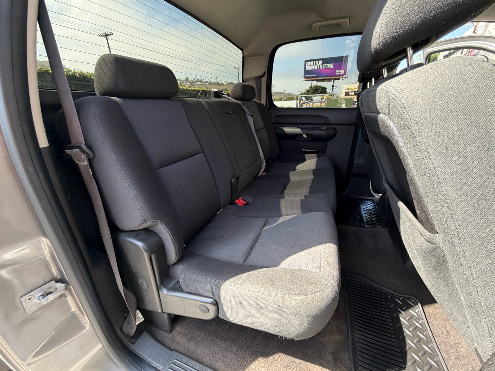 Used 2013 GMC Sierra 2500 SLE w/ SLE Preferred Package AWD/4WD image 16