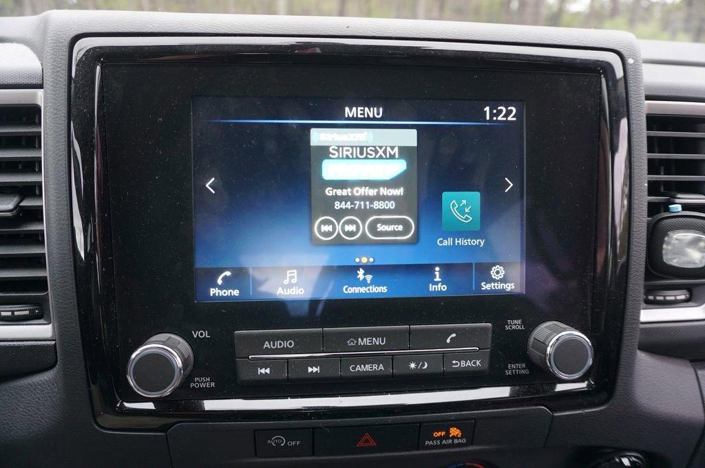 Used 2024 Nissan Frontier SV w/ Technology Package image 11