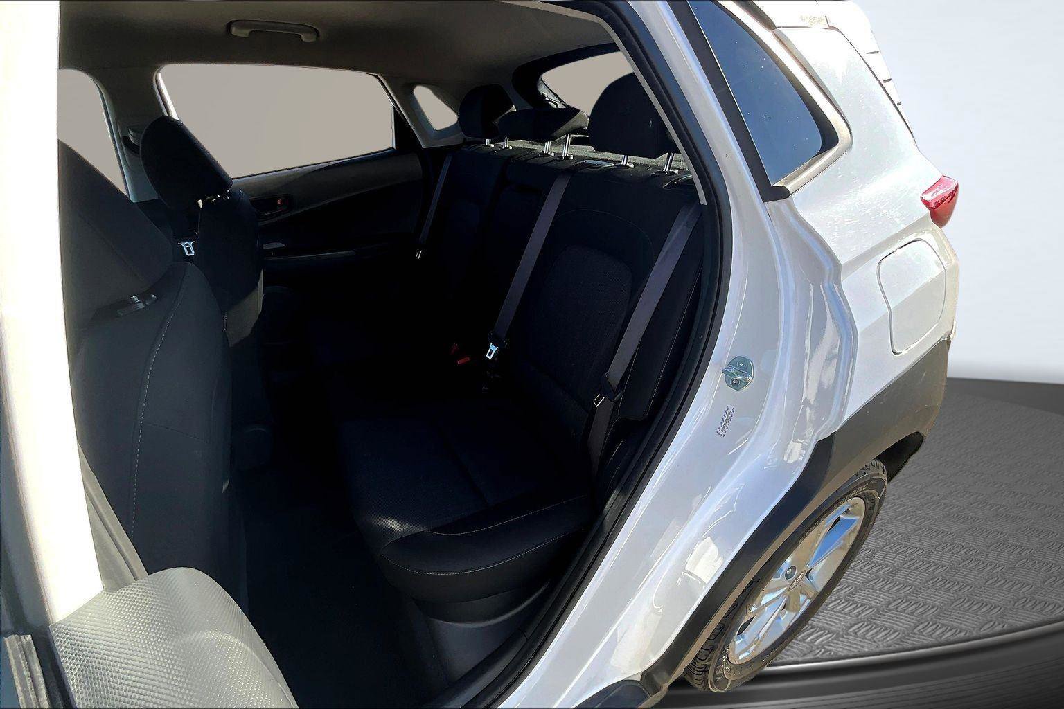 Used 2023 Hyundai Kona SEL w/ Cargo Package image 26