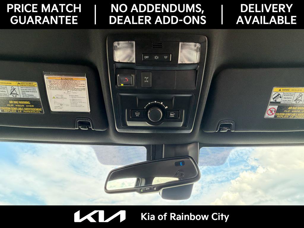 Used 2020 Toyota Tacoma TRD Off-Road w/ Blackout Package image 35