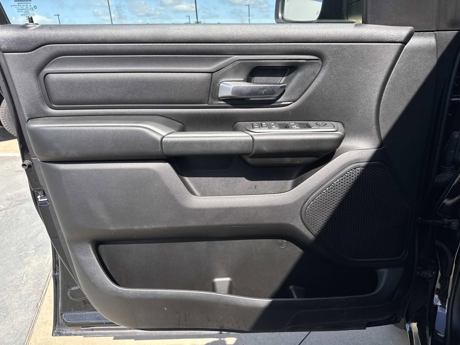 New 2026 RAM 1500 Express image 17