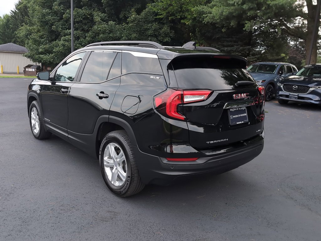 Used 2024 GMC Terrain SLE w/ Driver Convenience Package AWD/4WD image 11