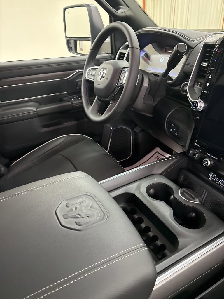 New 2026 RAM 3500 Laramie w/ Sport Appearance Package AWD/4WD image 29