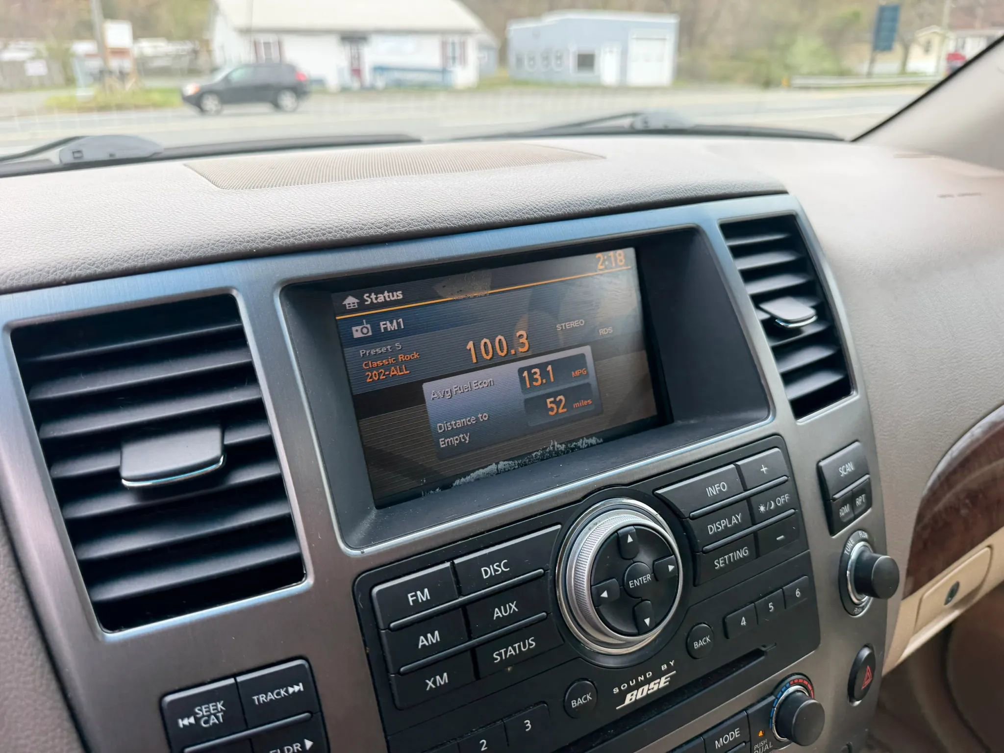 Used 2013 Nissan Armada SL image 27